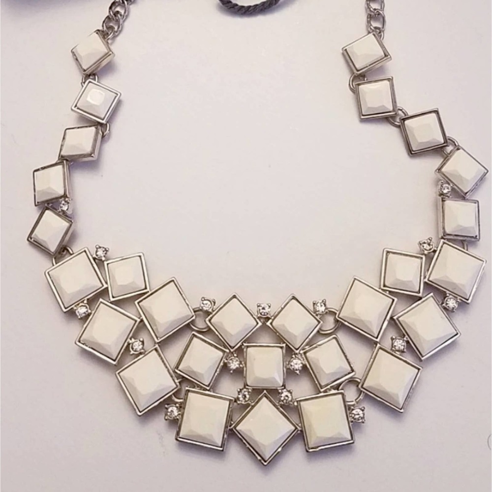 Loft White Statement Necklace